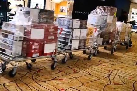 Electric Tow Tractor