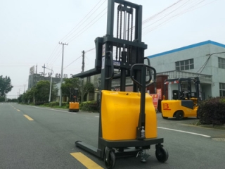 Easy Maintenance Semi-Electric Stacker | Ideal for Workshop