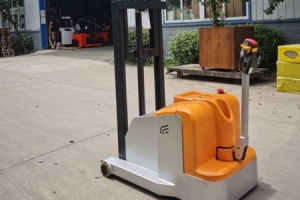Walk Behind Forklift: Stacking Without Outriggers, Great Performance