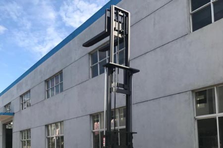 Stacker Lifting Mast