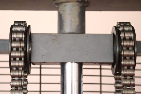 Stand-on Stacker Mast