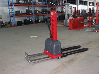 Newnewton Self-Lifting Forklift: Portable Loading Tool for Trucks