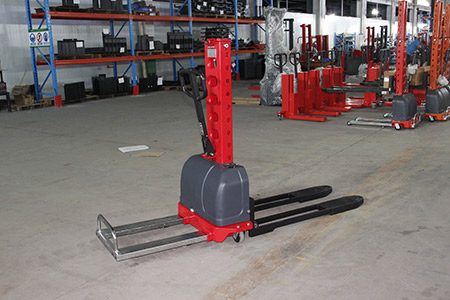 Fully Electric Self-Loading Stacker