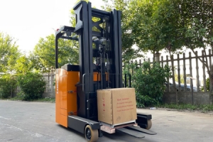 Ride-on Reach Stacker with Long Battery Life | Newnewton Factory