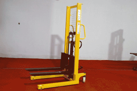 Manual Hydraulic Stacker