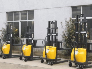 Newnewton Semi Electric Stacker | Direct Factory Supply