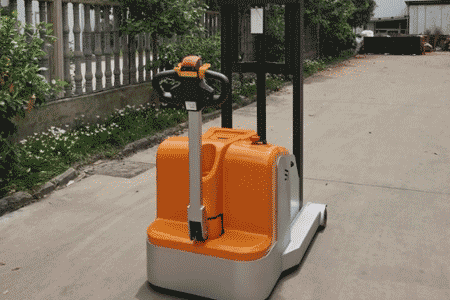 Narrow Aisle Handling Stacker