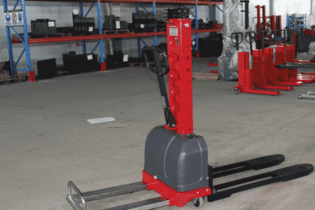 Electric Self-Loading Stacker