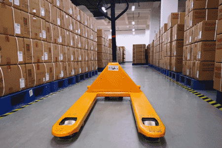 Pallet Truck Selection