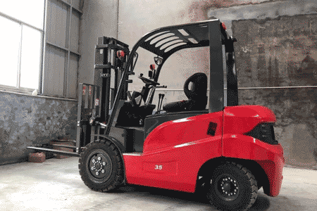 What Ton Diesel Forklift Suits Factory & Outdoor Sites