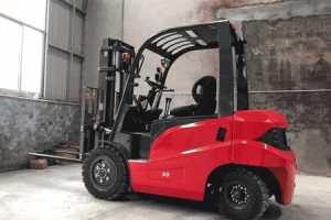 What Ton Diesel Forklift Suits Factory & Outdoor Sites