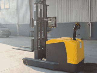 Reach Electric Stacker Maintenance | Stand-on Model Care