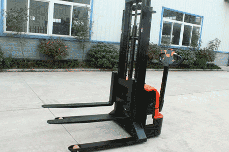 Walk-behind Straddle Forklift