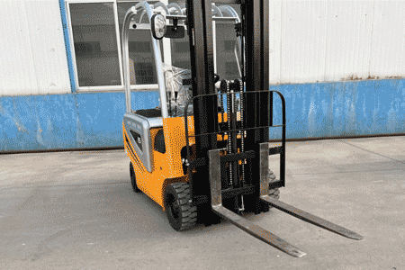 Forklift Manufacturer