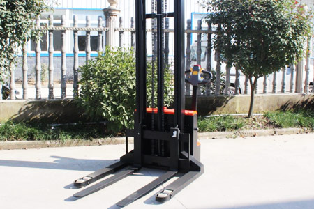 Walk-Behind Straddle Stacker | Electric Model Replaces Manual Stacker