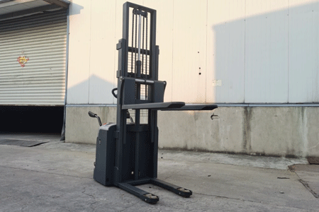 Newnewton Double Pallet Stacker | Ride-On Electric Warehouse Equipment