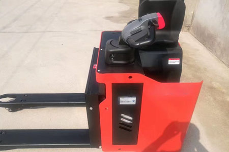 Rider Pallet Truck