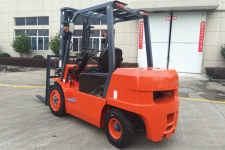 Factory Forklift Selection Guide