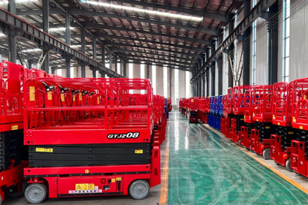 Which Self-Propelled Scissor Lift Fits Indoor Use