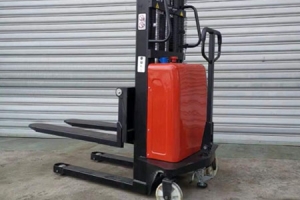 Semi‑Electric vs Full Electric Stacker | Advantages & How to Choose