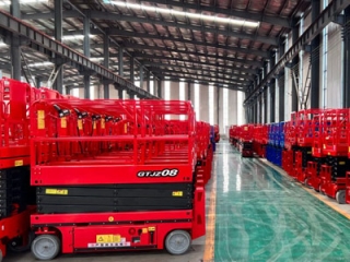 Which Self-Propelled Scissor Lift Fits Indoor Use