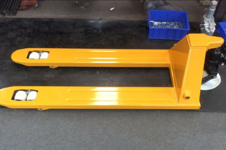 Pallet Truck Fork Details
