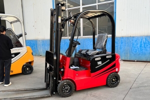 Small Electric Forklift | Load Capacity & Warehouse Handling Solution