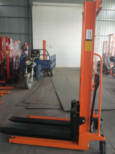 Cost-effective Stacker