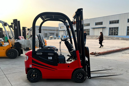 Warehouse Electric Forklift