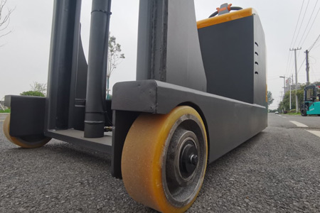 Stacker wheel details
