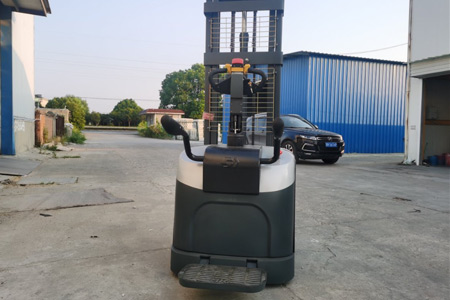 Low Maintenance Cost of Double Pallet Electric Stacker ($210)