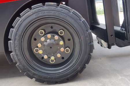 Electric forklift tires