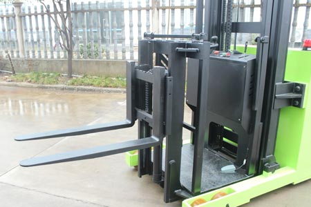 Electric order picker