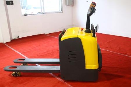 Electric Pallet Handling Truck