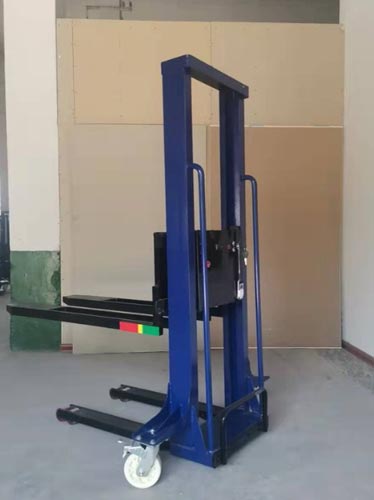 Portable Truck-mounted Forklift: 2 Maintenance Tips to Extend Service Life