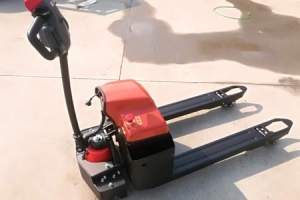 Lithium Battery Forklift: 5 Summer Tips to Cut Energy Use by 30%