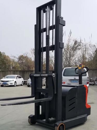 Walk-behind counterbalance stacker