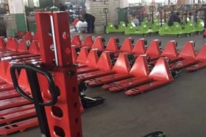 Full Electric Self-lifting Vehicle: 60% Faster for Narrow Aisle Operation