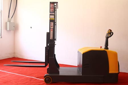 Legless stacker design
