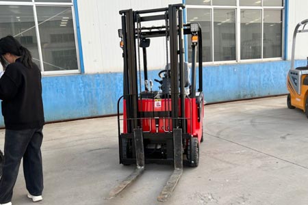 Electric Forklift Price