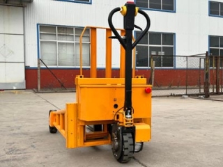 Importance of Forklift Tire Maintenance & Daily Inspection Checklist