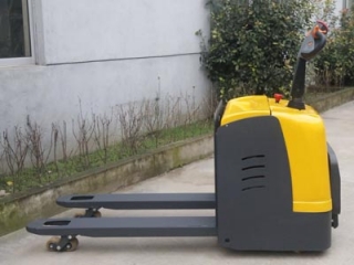 Boost Handling Efficiency with Stand-on Fully Electric Pallet Truck
