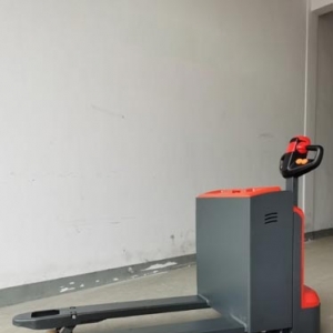 Lightweight Walk-behind Electric Pallet Truck | Newnewton 320kg Light Model