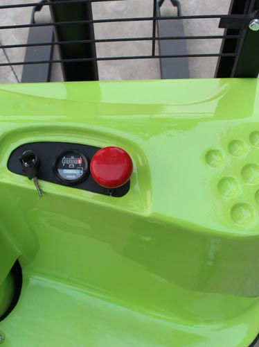 Details of walk-behind lithium stacker