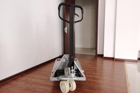Manual pallet jack equipment