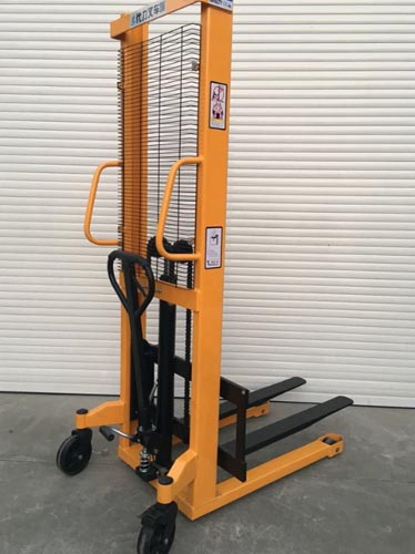 Hydraulic loading & unloading tools