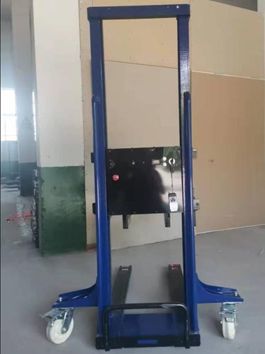 Full electric self-loading stacker