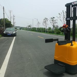 Custom Narrow Aisle & Special Load Forklift Solutions Taixing Newnewton