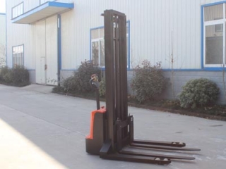 2026 Price List of Walk-behind Full Electric Straddle Stacker