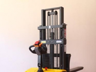 Lithium Battery Stand-on Stacker for 2-shift Non-stop Warehouse Operation